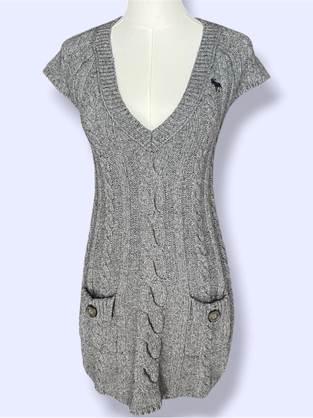Y2K Abercrombie & Fitch grey cable knit V-neck mini dress with front pockets